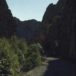 Kroz proboj Velike Paklenice