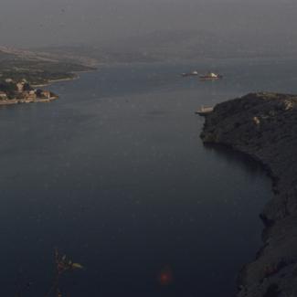 Izlaz iz Masleničkog ždrila u Novigradsko more