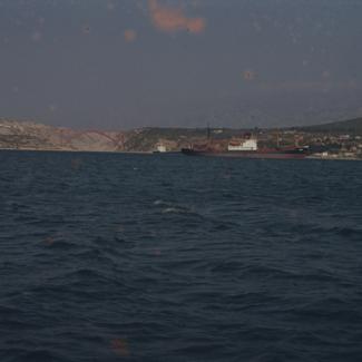 Pogled na Maslenički most i Maslenicu sa lukom boksita