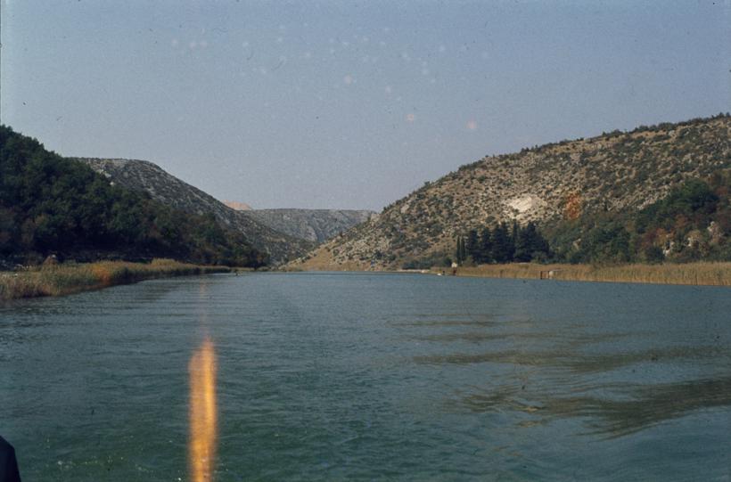 Od Obrovca prema groblju