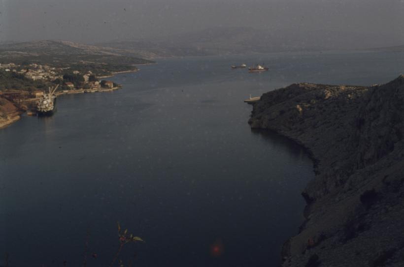 Izlaz iz Masleničkog ždrila u Novigradsko more