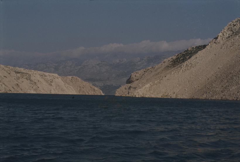 Izlaz iz Ždrila prema Velebitskom kanalu