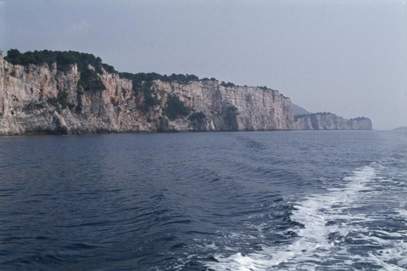 Klifovi; jugozapadni dio otoka