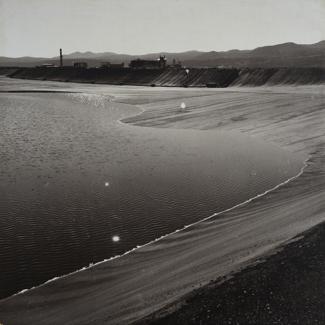 Mali asfaltirani bazen