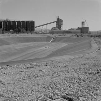 Dnevni bazen - pogled na tvorničko postojenje