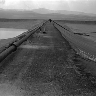 Pregradni zid između velike i male taložnice; uz rub odvodne cijevi